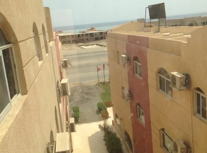 Red Sea Hotel *